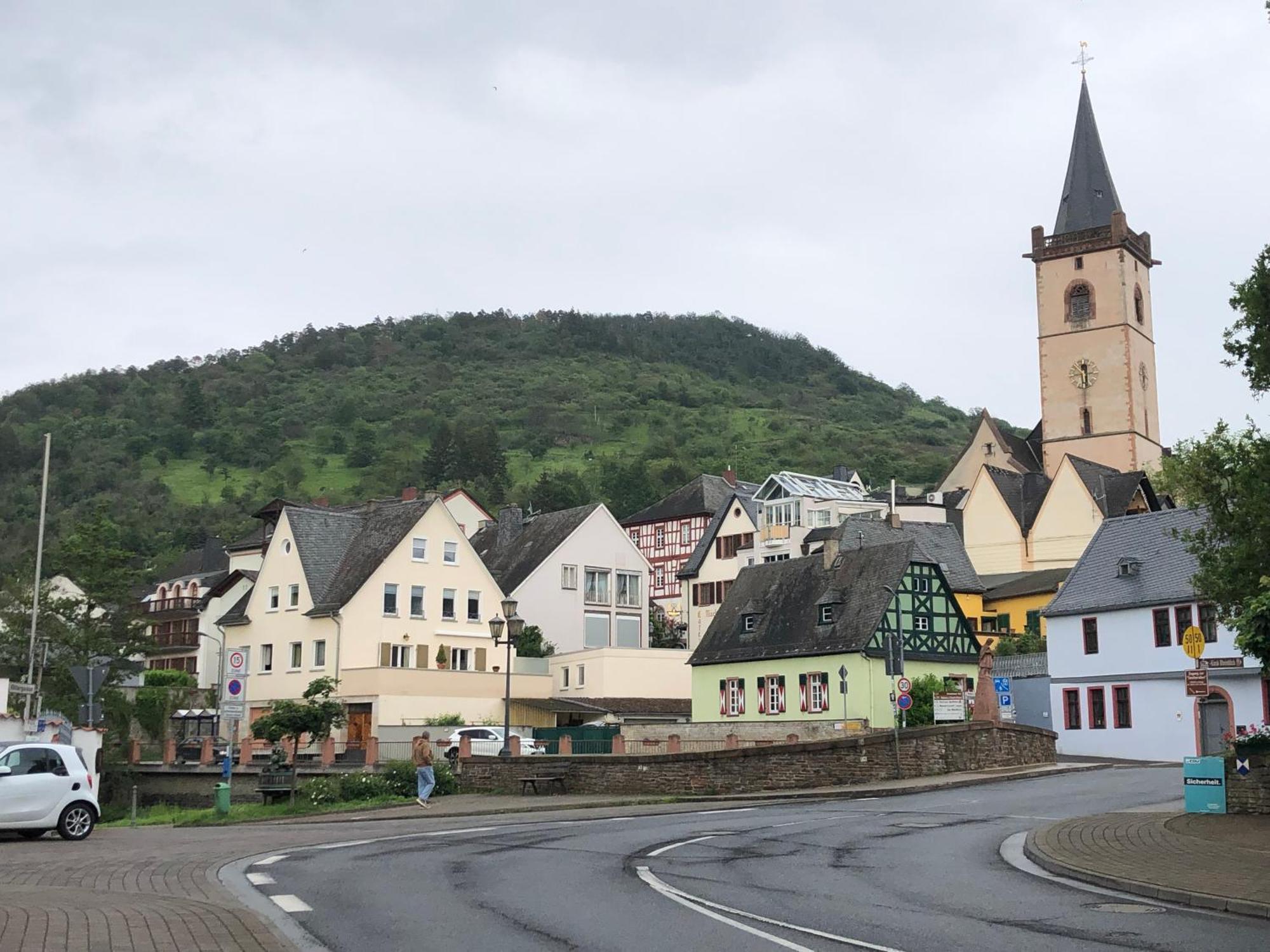 Rheinliebe Bistro Und Pension ロルヒ・アム・ライン エクステリア 写真